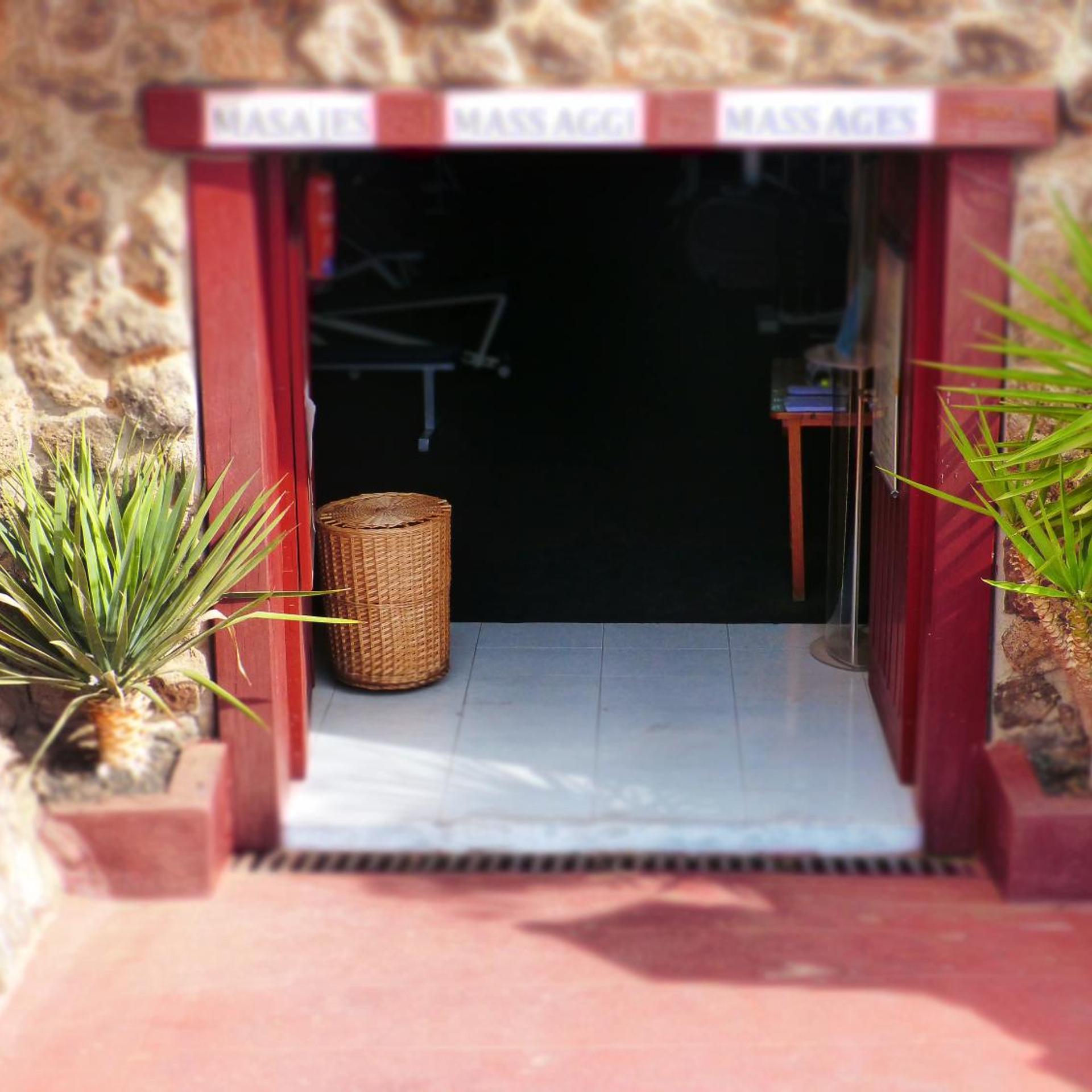 Castillo Beach Bungalows 14/60