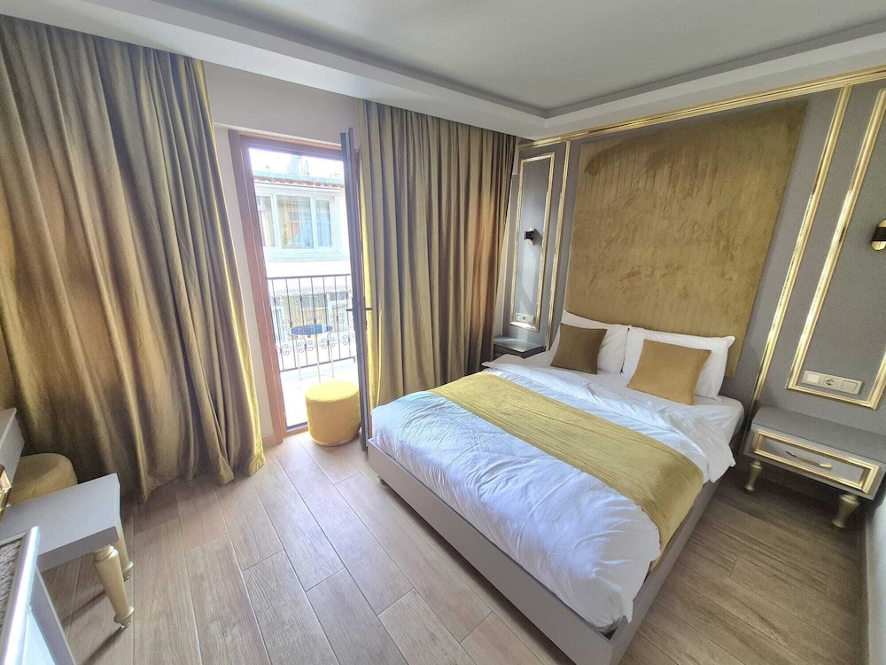 Taksim La Marino Hotel 11/50