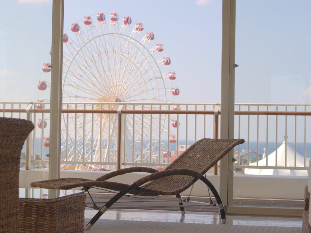 TERRACE GARDEN MIHAMA RESORT 66/78