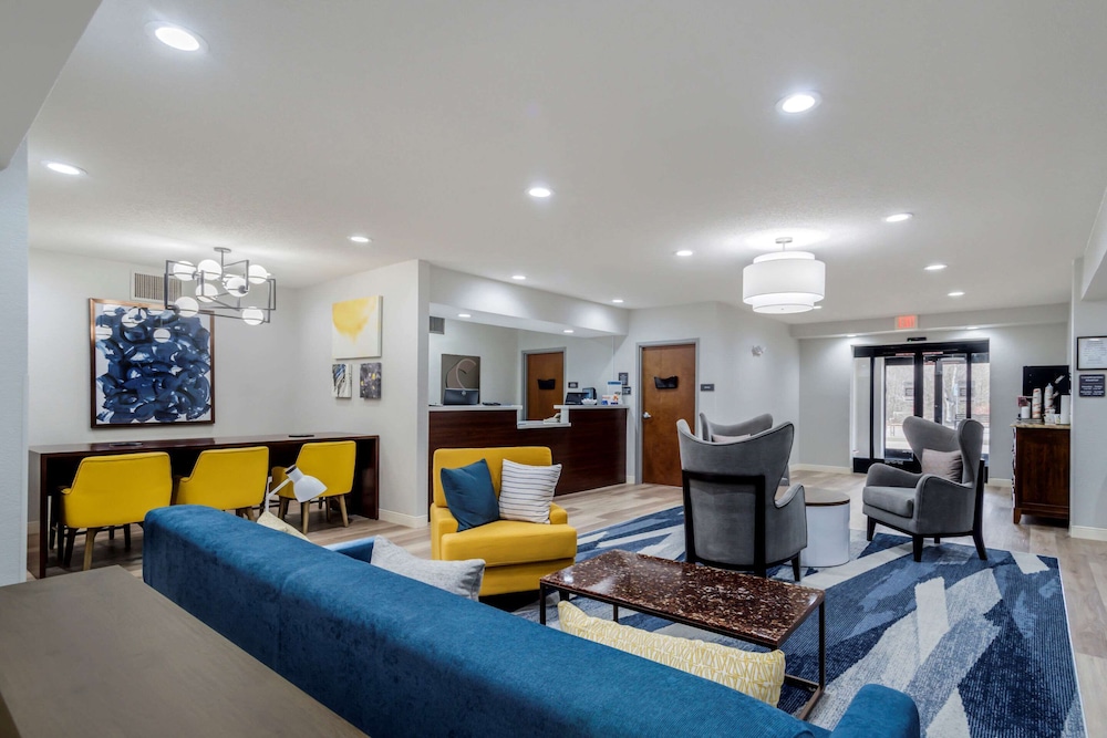 Comfort Inn & Suites Lexington South 37/46