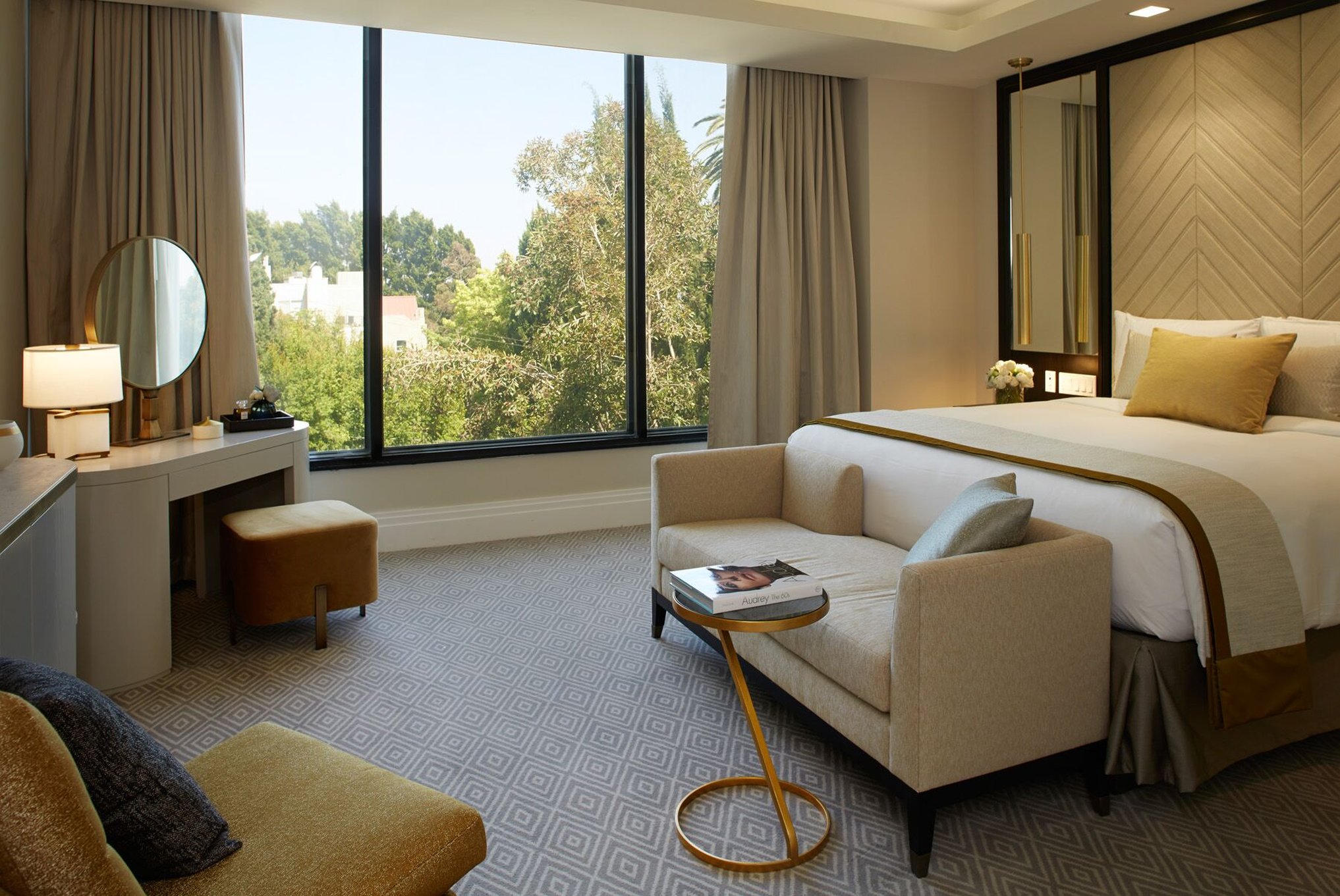 2 Bedrooms, Metropolitan, Suite