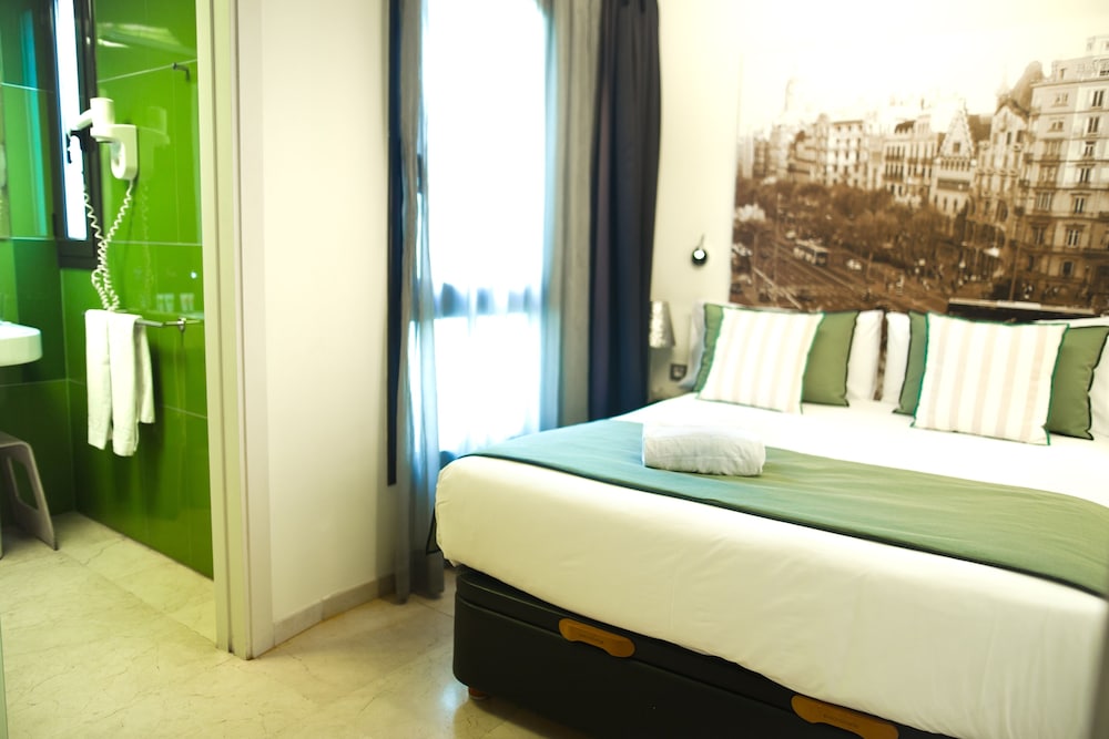 COMFORT, DOUBLE BED