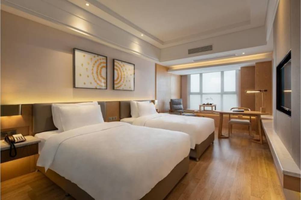 Charm City Kai Guan Hotel 8/30