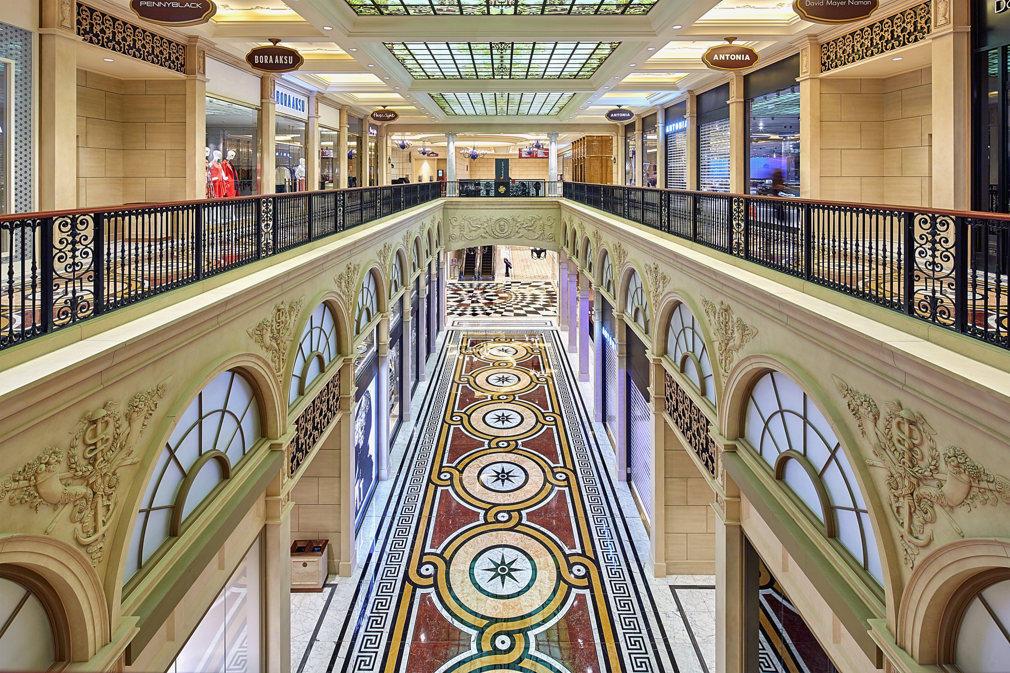 The Parisian Macau 30/50