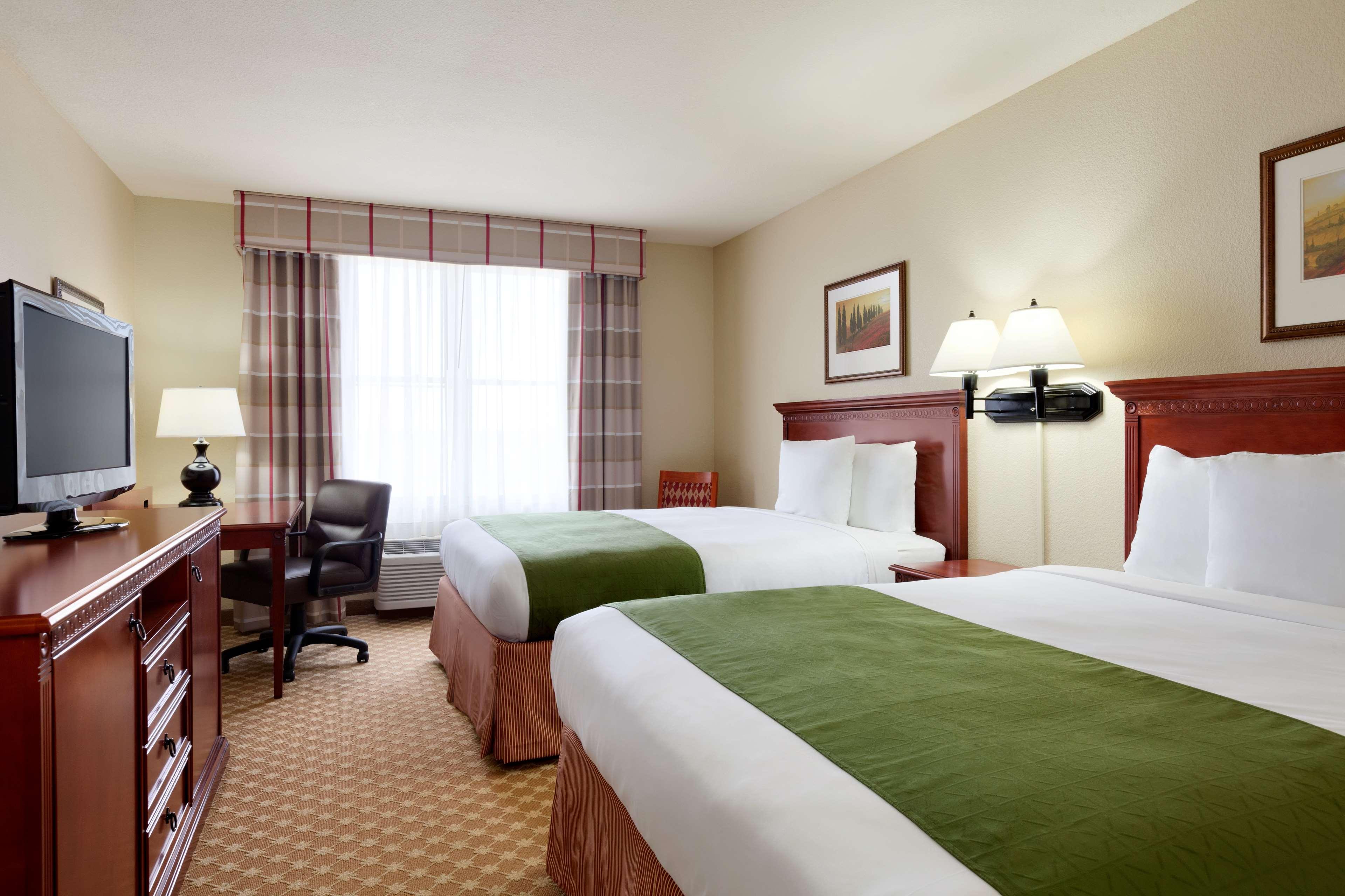 Room, 2 Queen Beds