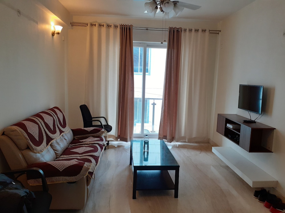 Ixora Suites 29/46