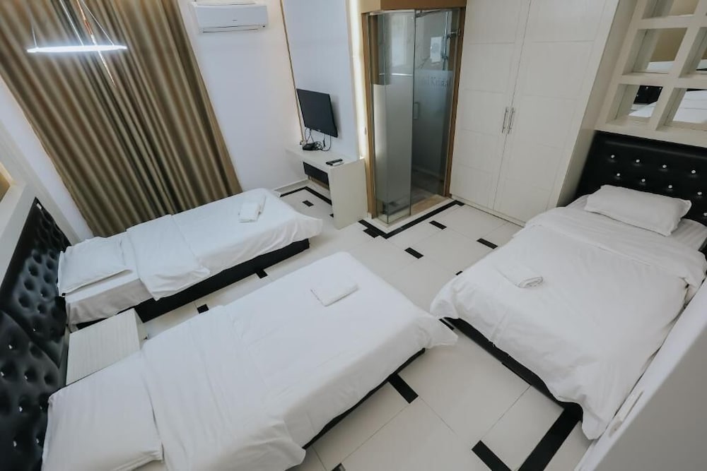 HOTEL KRISTAL KORCE 16/55