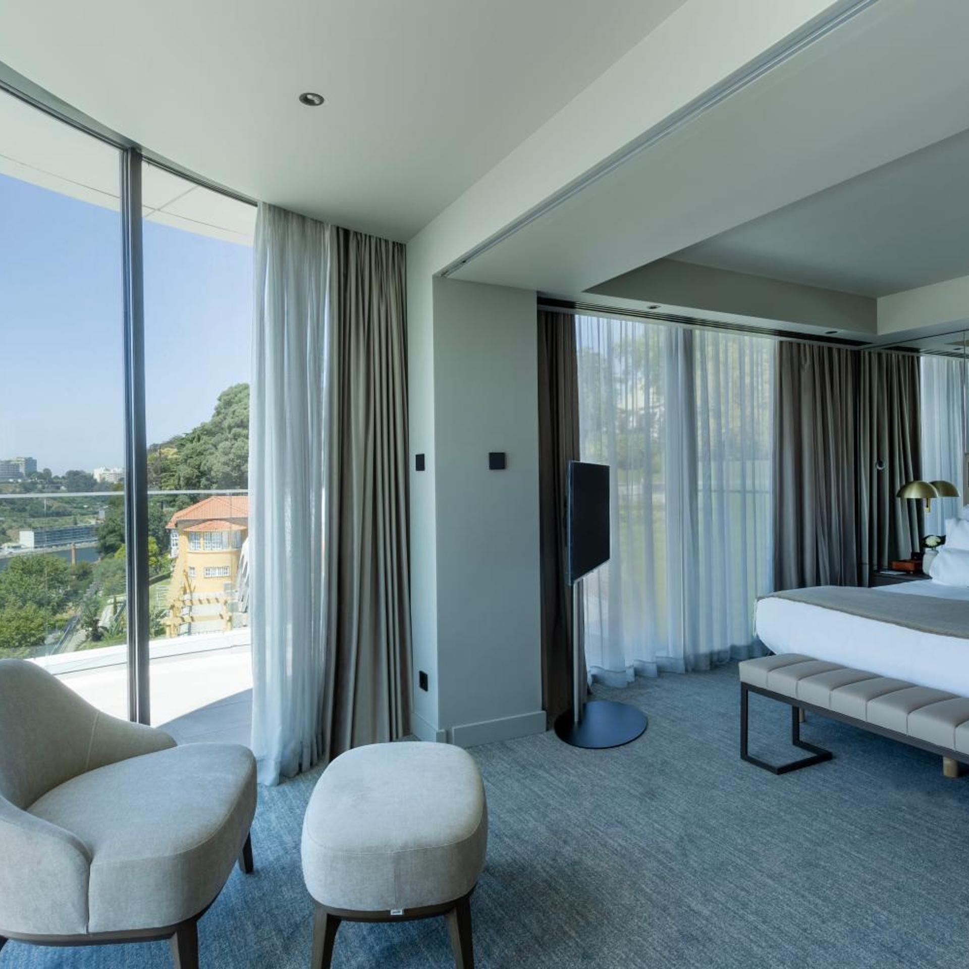Penthouse Suite