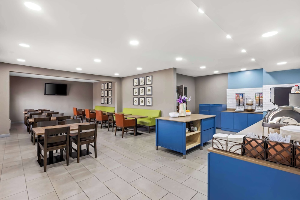 Country Inn Suites By Radisson Savannah I 95 North Ga 42/55