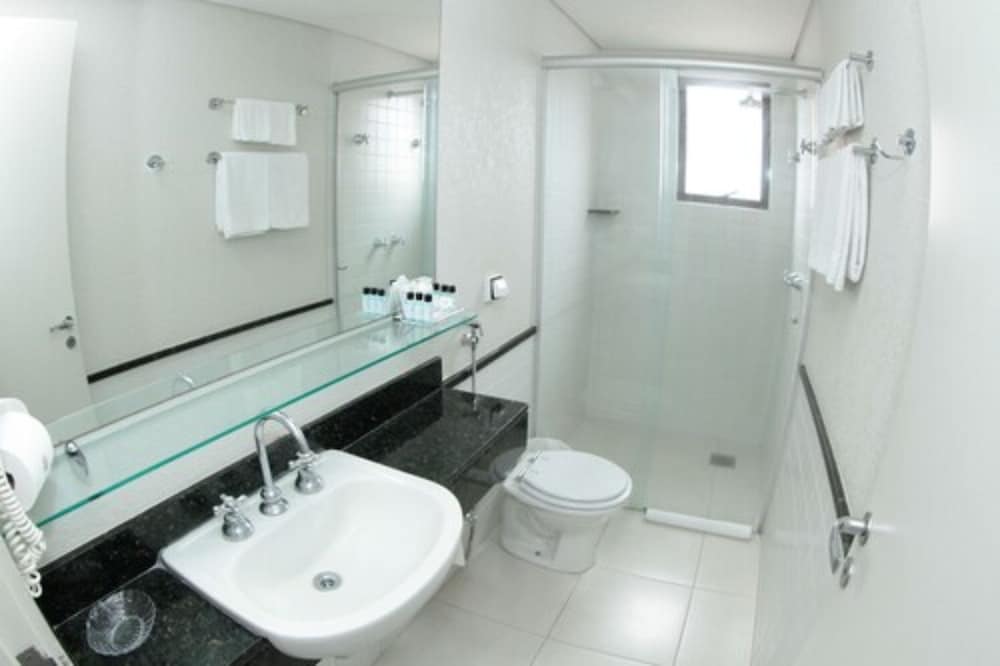 Hotel Metropole Maringa 15/69