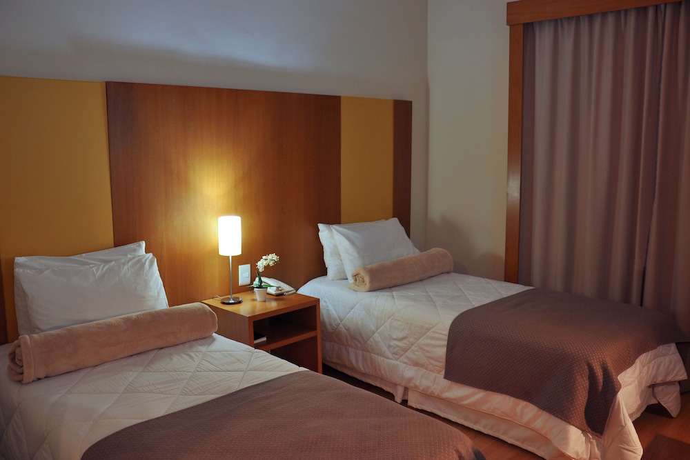 CEGIL HOTEL BOULEVARD 25/71