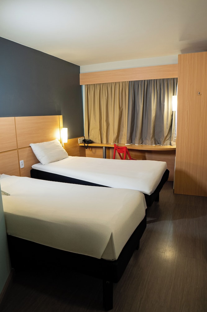 STANDARD, TWIN BEDS