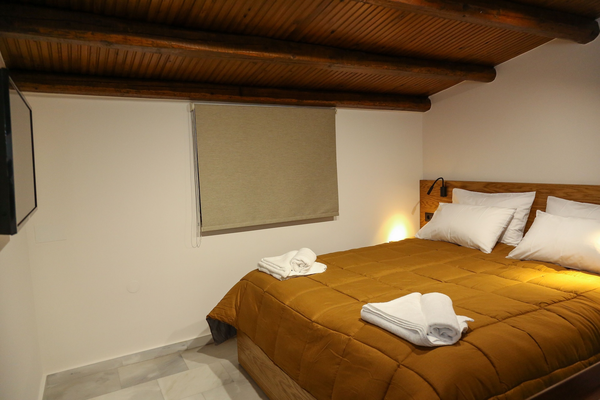 DUPLEX, LANAI, DOUBLE BED, SEA VIEW