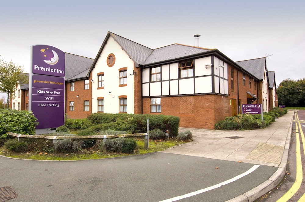 Premier Inn Chester Central South East in CHESTER - UK