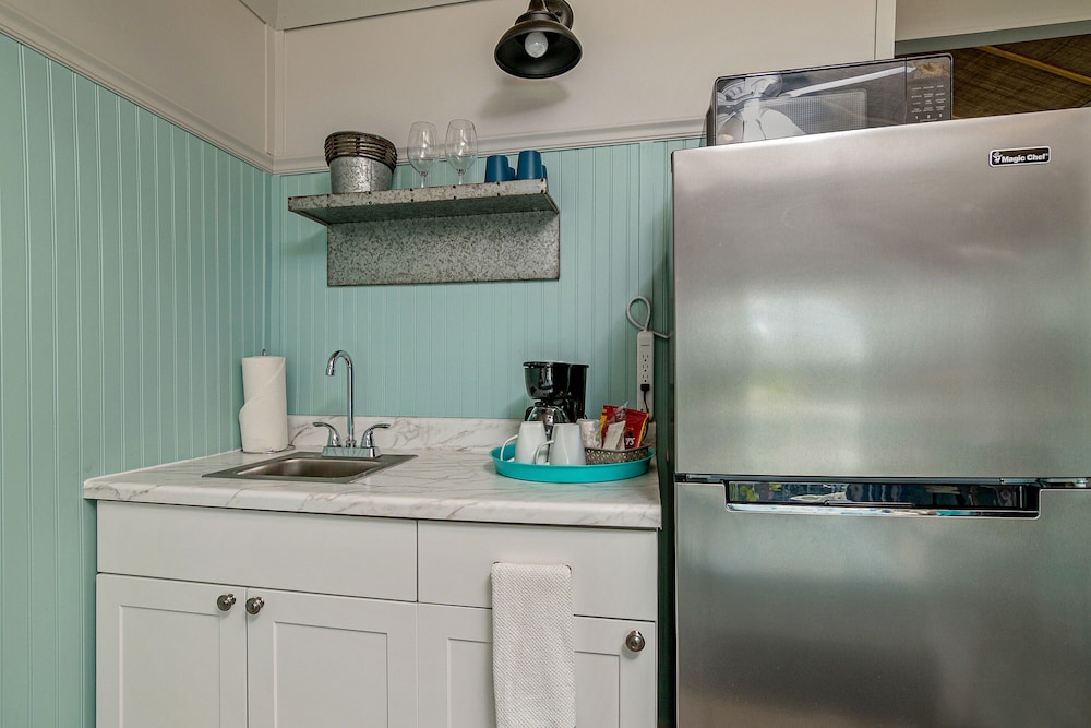 Latitude 26 Waterfront Resort & Marina 40/66
