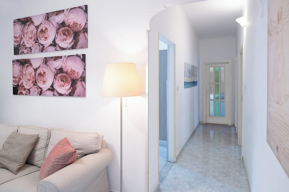 Residenza Flegrea 27/50