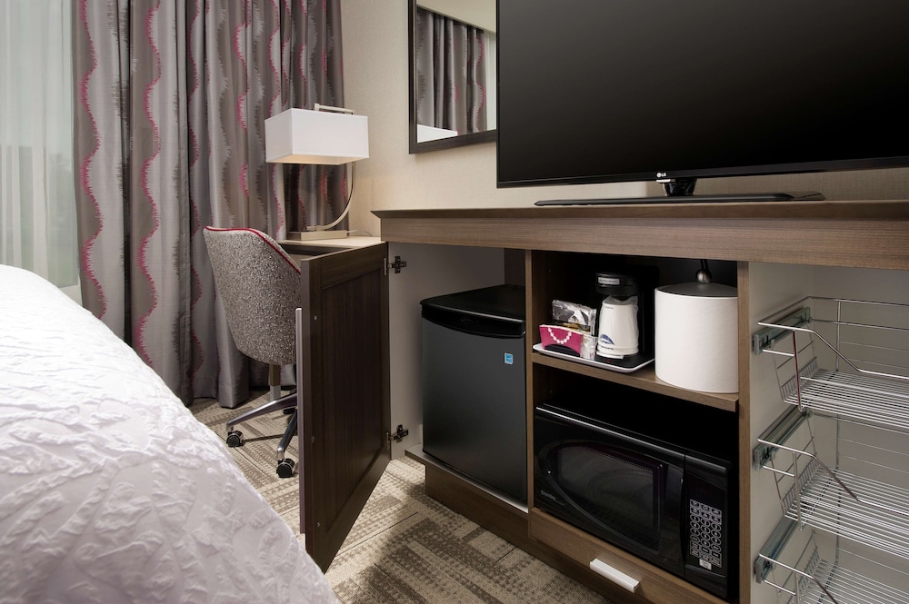 Hampton Inn Louisville East Hurstbourne Ky 49/56