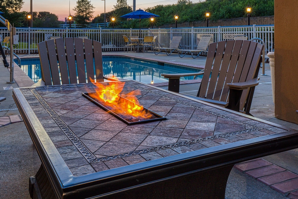 Fairfield Inn Charlotte Mooresville Lake Norman 14/22