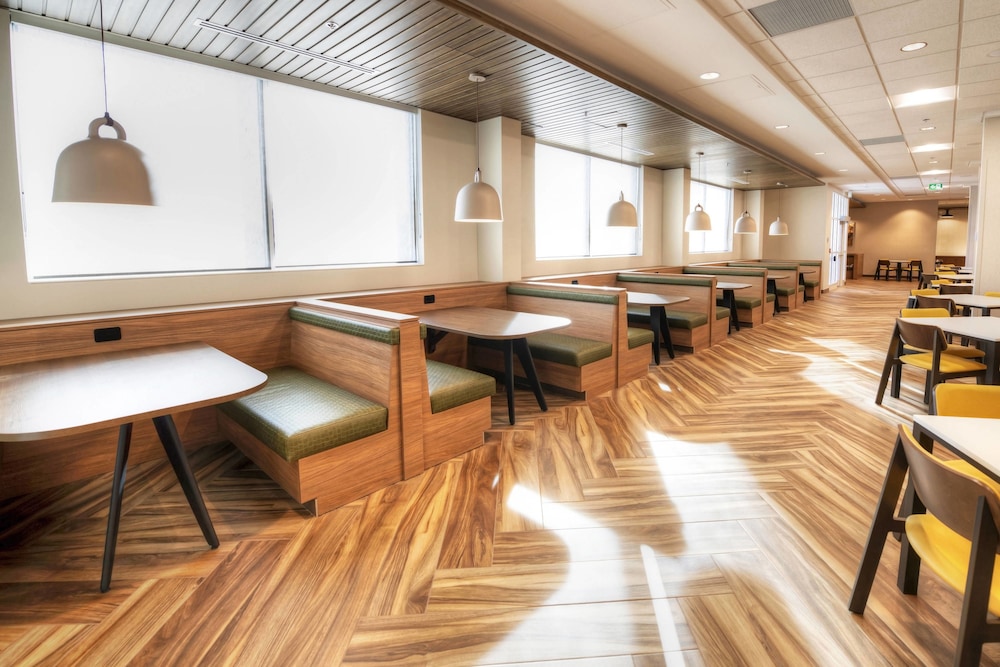 Fairfield Inn And Suites Ottawa Airport 32/42