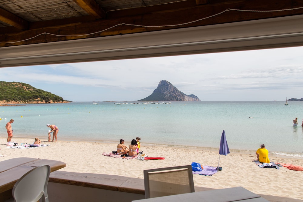 White Sand Residence 56/69