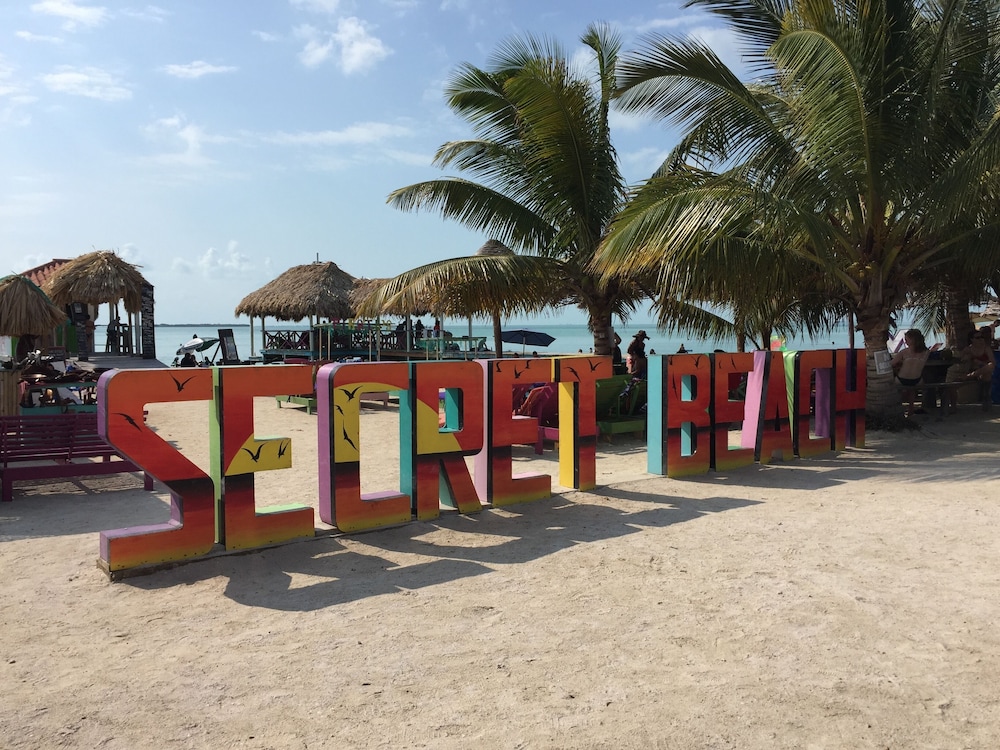 Las Terrazas Resort And Residences 69/77