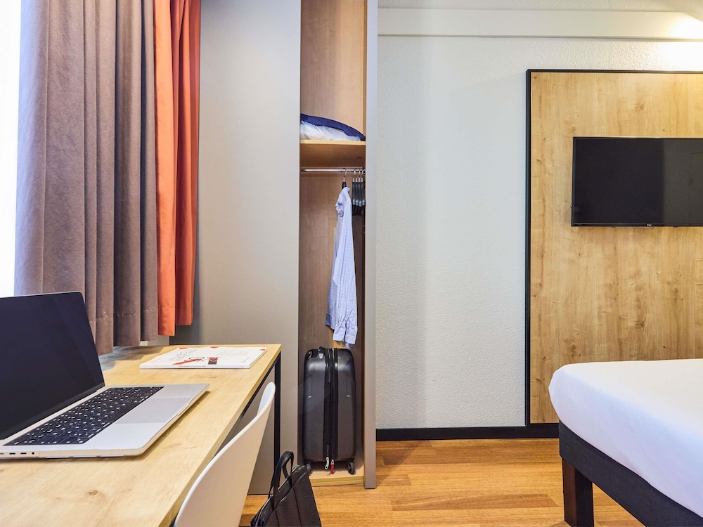Ibis Valladolid 40/50