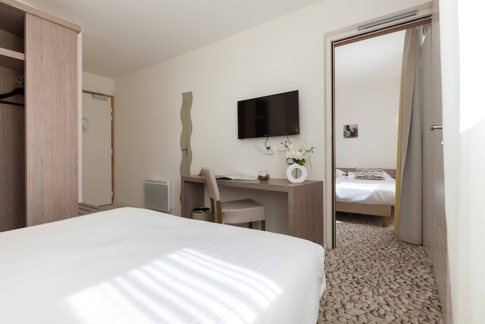 Brit Hotel Cancale 15/49