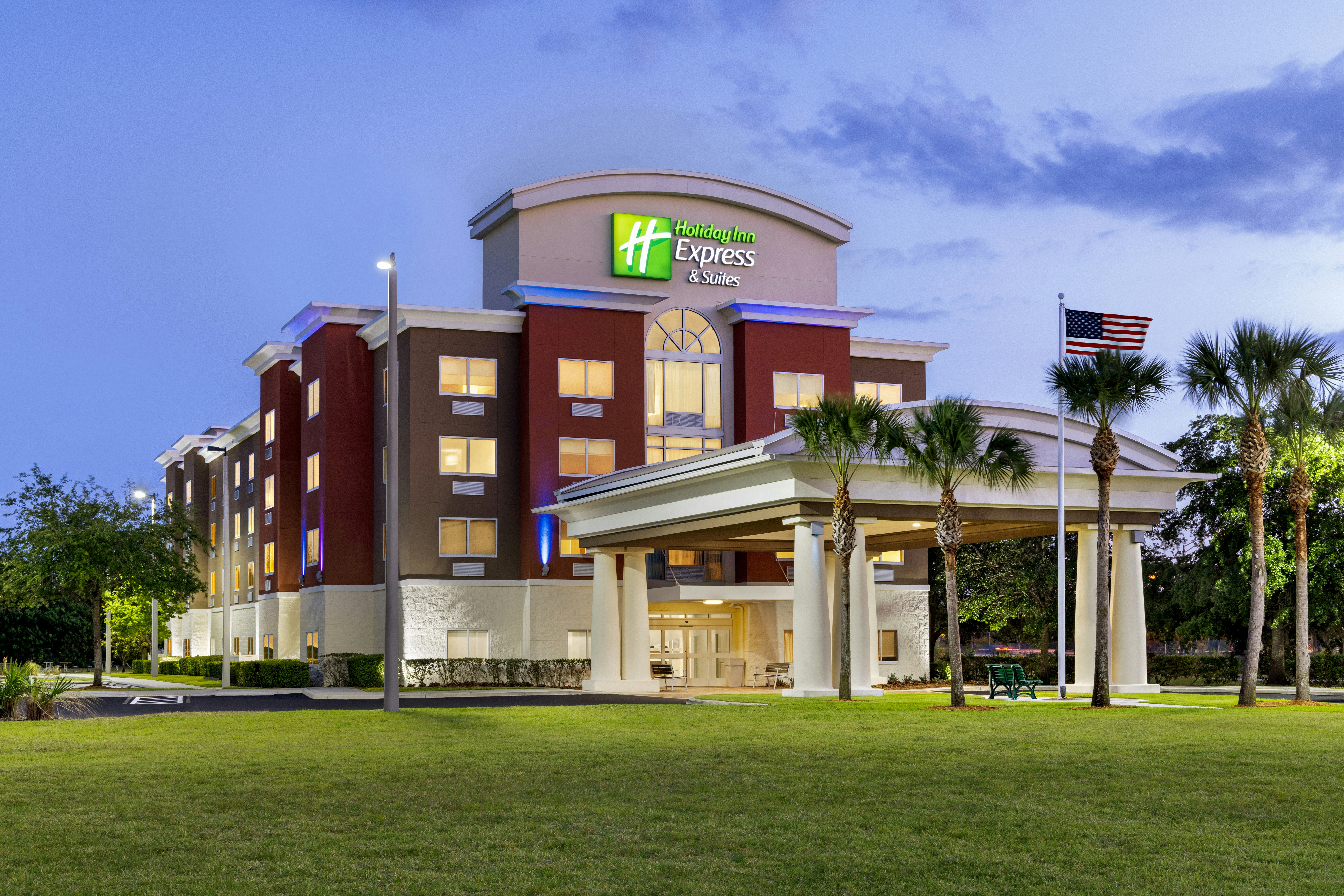 Holiday Inn Express Hotel Suites Fort Pierce West 2/58