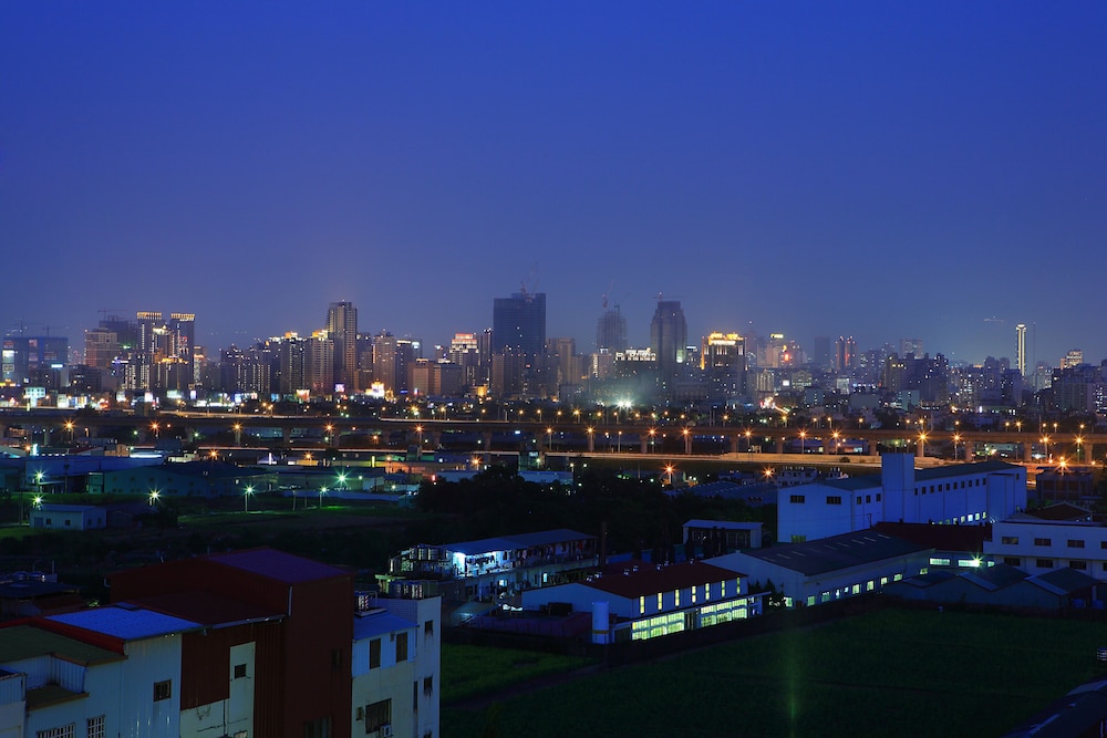 Shinkansen Grand Hotel 46/50