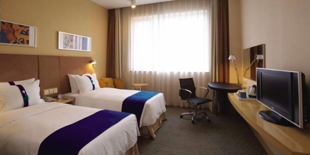 Holiday Inn Express Chengdu North Railway Station 15/68