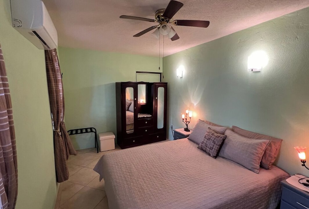 LeMarida Suites 8/48