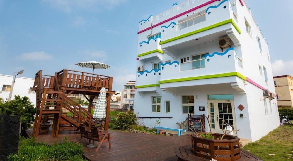 Yurong B&B 4/50
