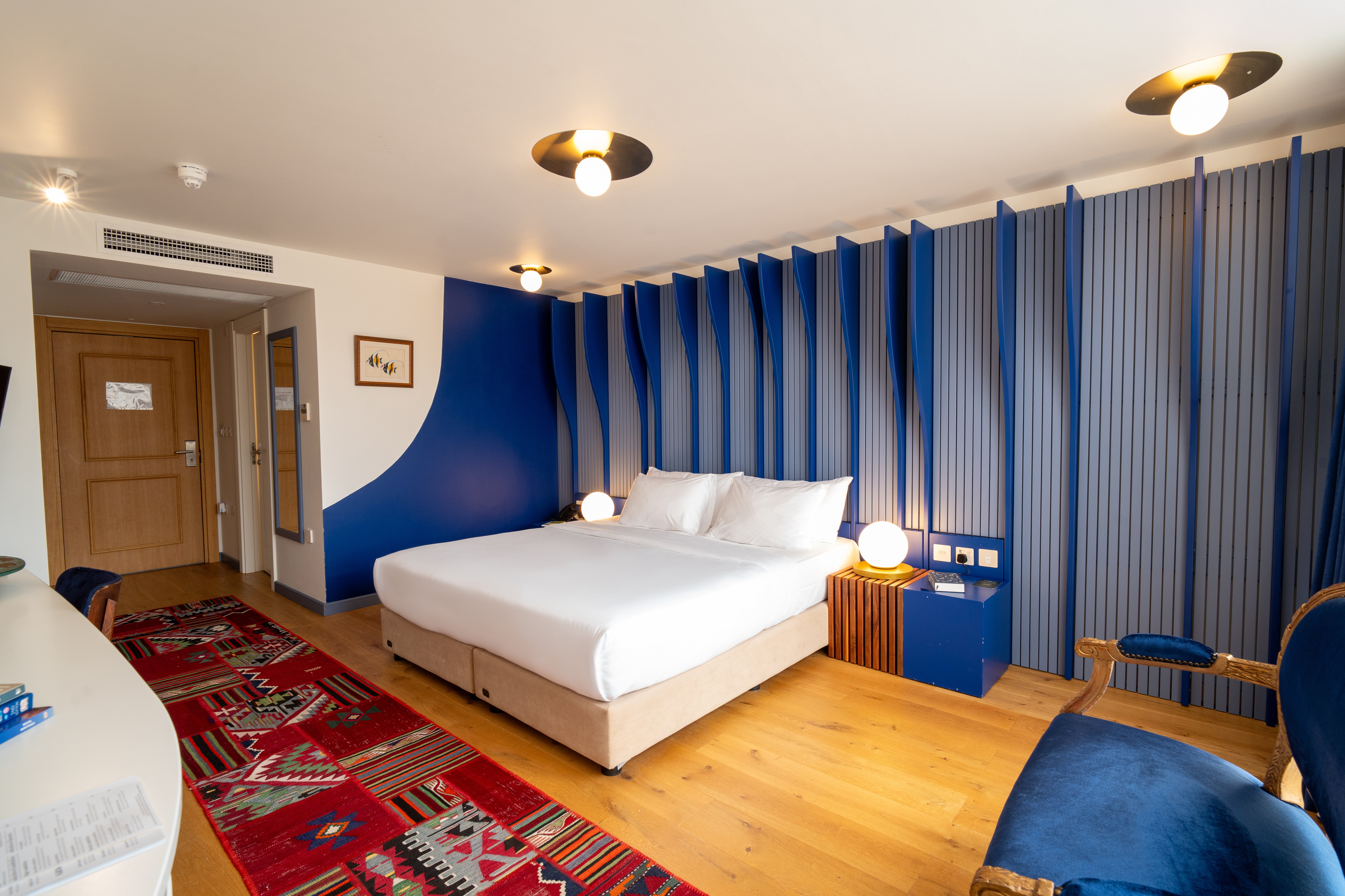 Limehouse Library Hotel 61/107