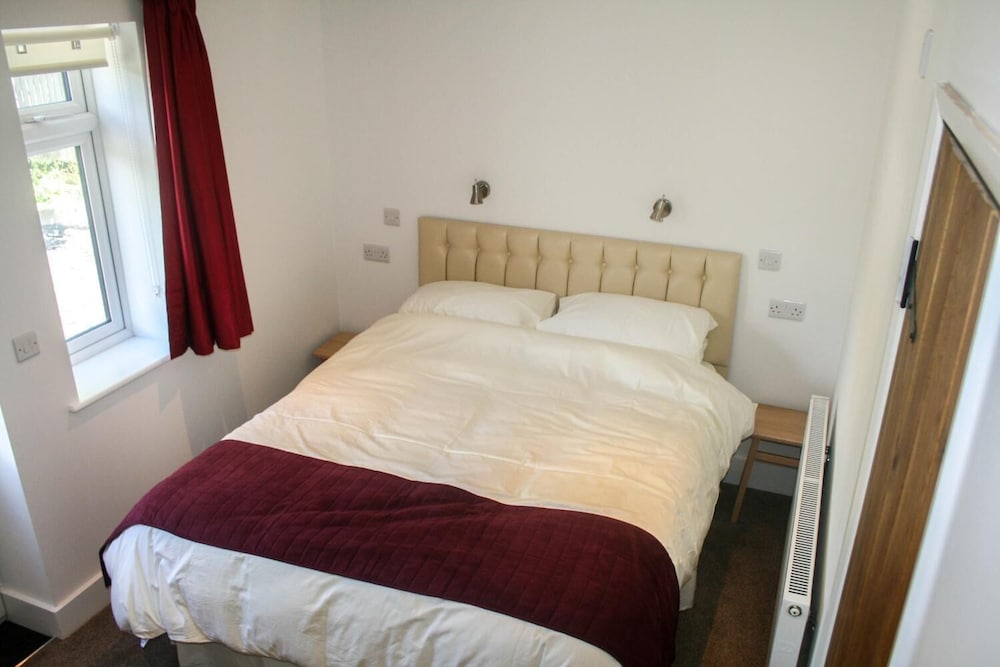 Bex Rooms 3/17