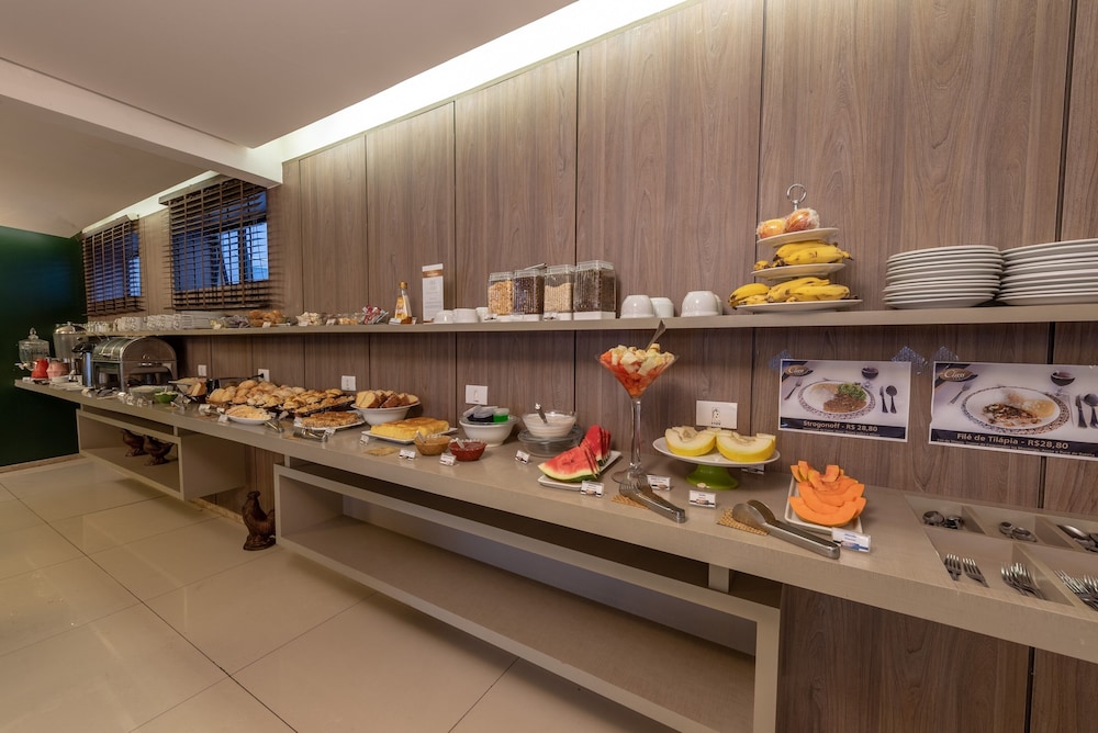 CLASS HOTEL GUAXUPE 34/50