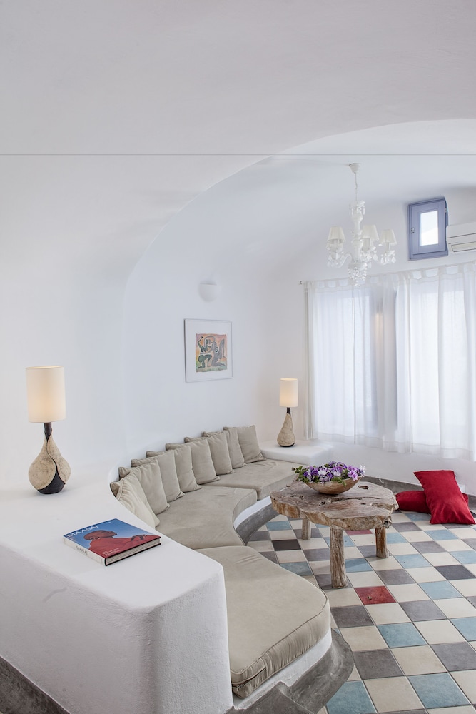 Ikastikies Suites 29/50