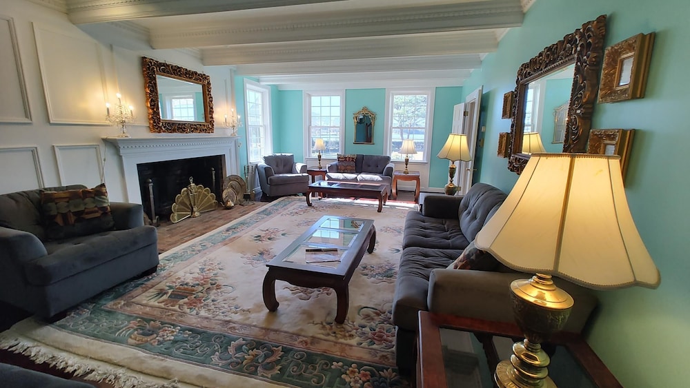 Kingsbay Mansion & Vacation Houses 29/50