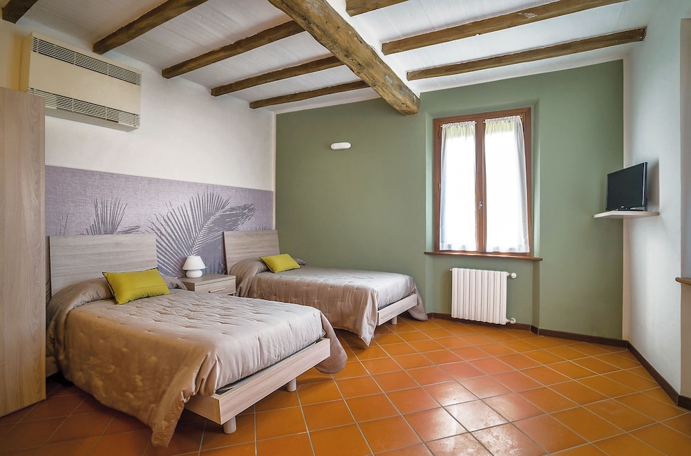 Villaggio Della Salute Piu 15/68