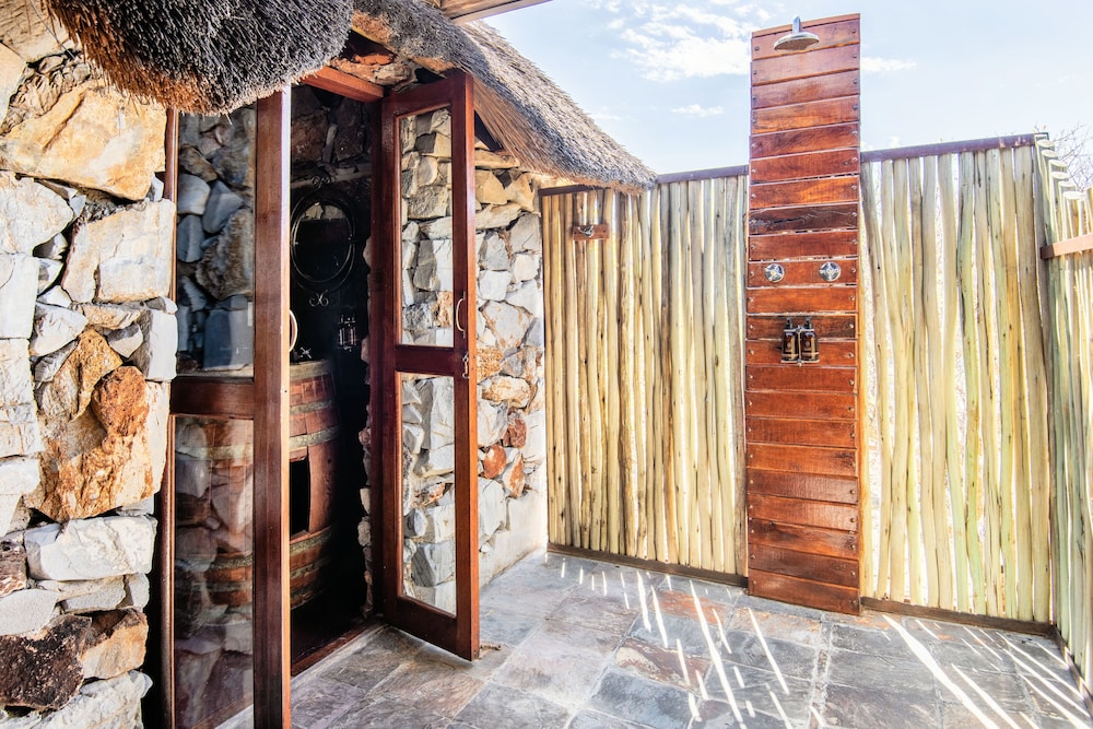 Aha Eagle Tented Lodge & Spa Etosha 25/56