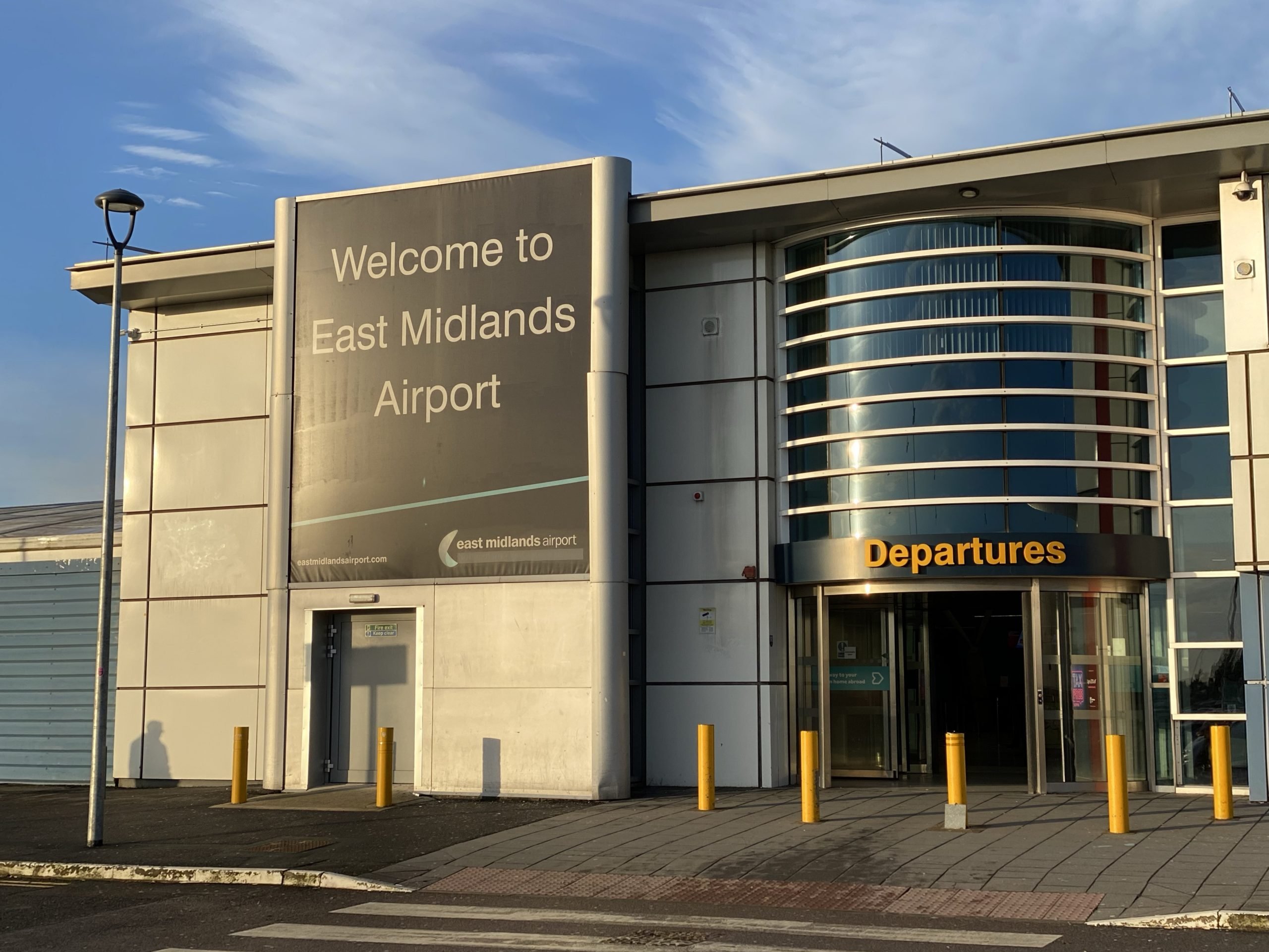 Yew Lodge Hotel East Midlands Airport 2/79