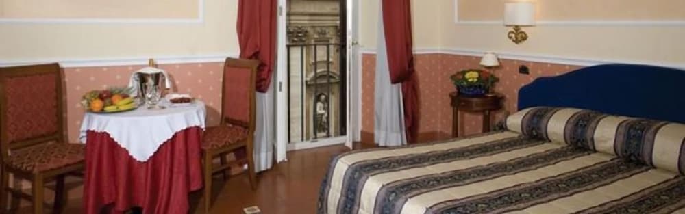 Antico Palazzo Rospigliosi 16/30