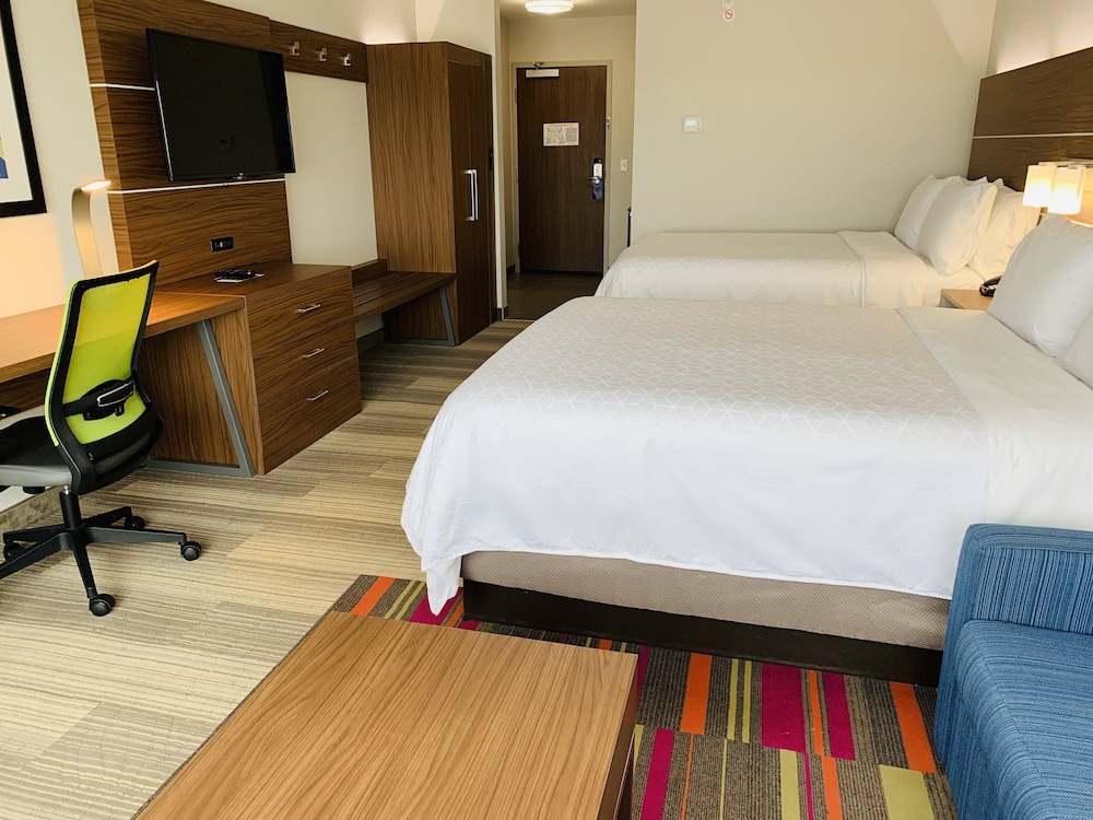 HOLIDAY INN EXPRESS & SUITES MOORE 45/75
