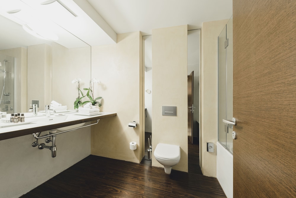 RESIDENCE HOTEL 13/38