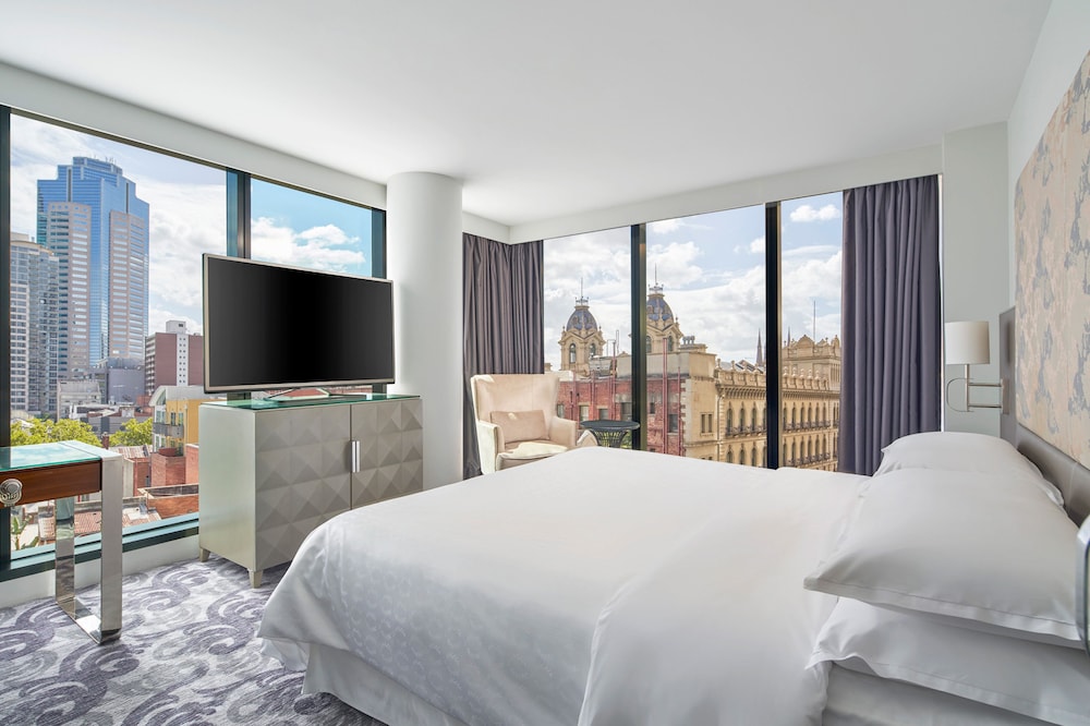 Sheraton Melbourne Hotel 13/37
