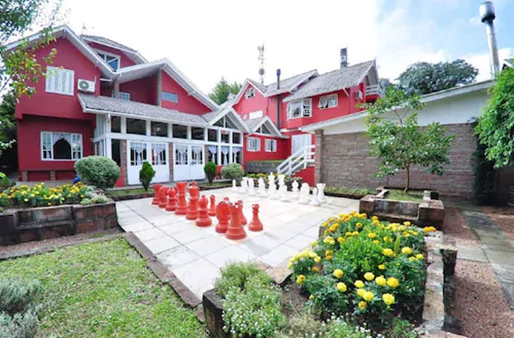 Aardvark Inn Pousada 71/74
