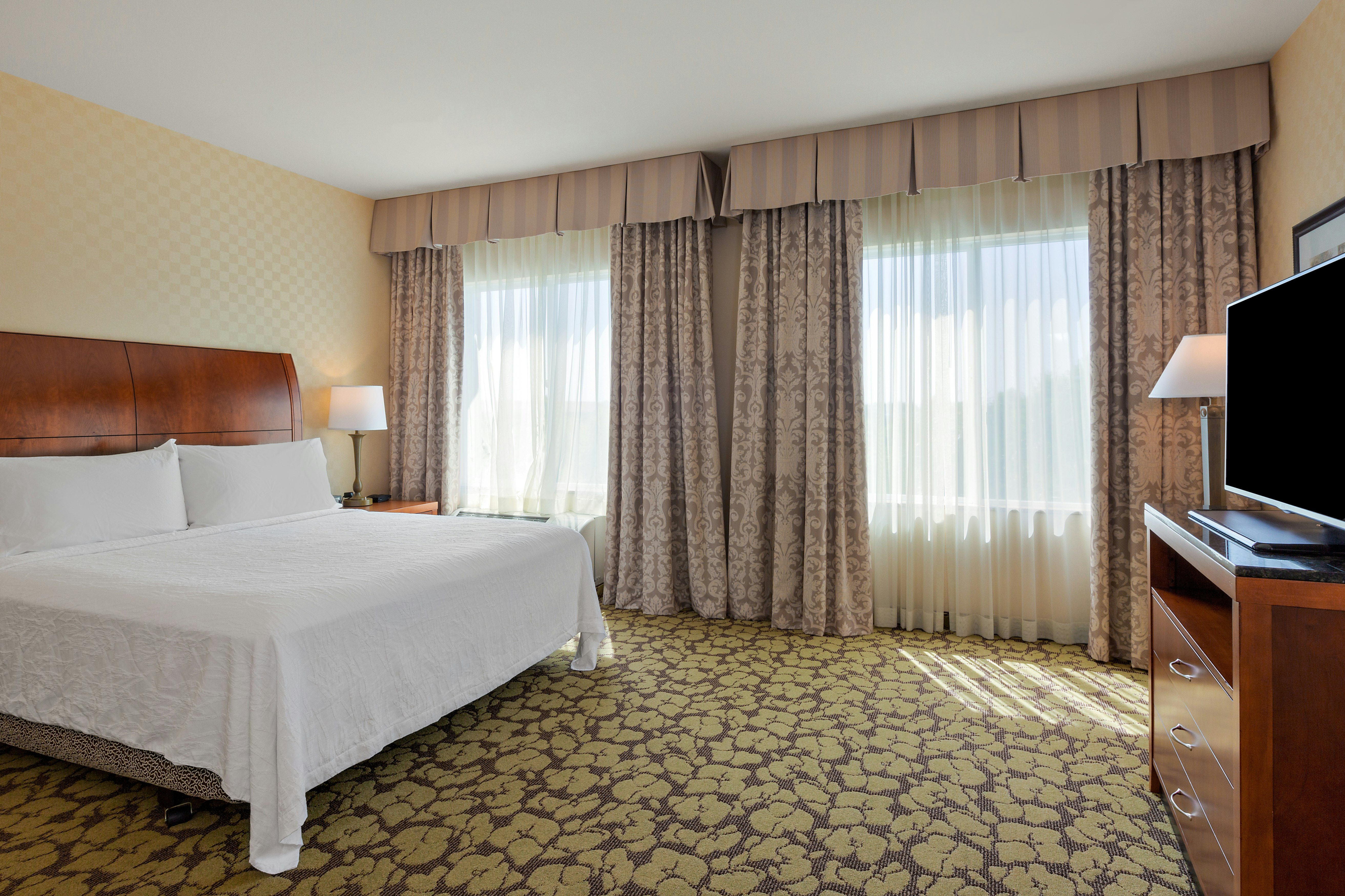 HILTON GARDEN INN SACRAMENTO ELK GROVE 6/51