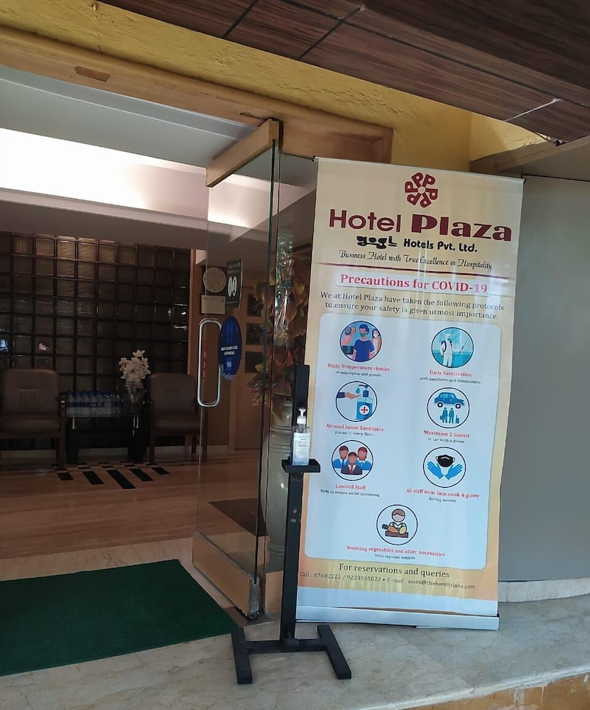 Hotel Plaza 6/37