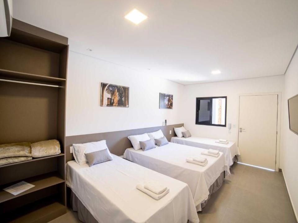 Master, Suite