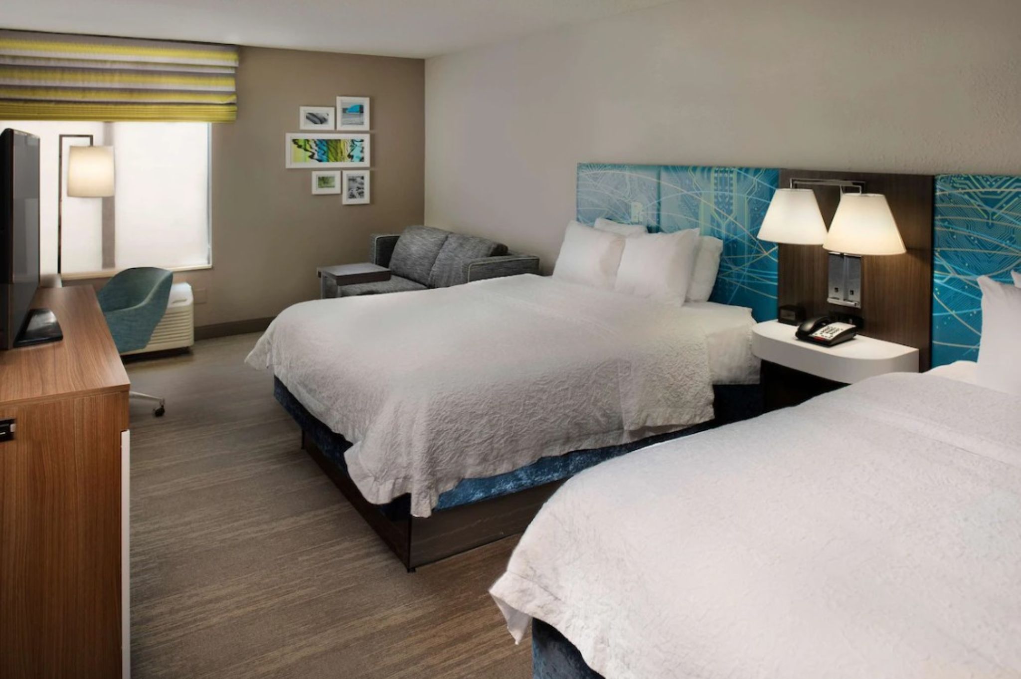 STUDY, 2 QUEEN BEDS, SOFA