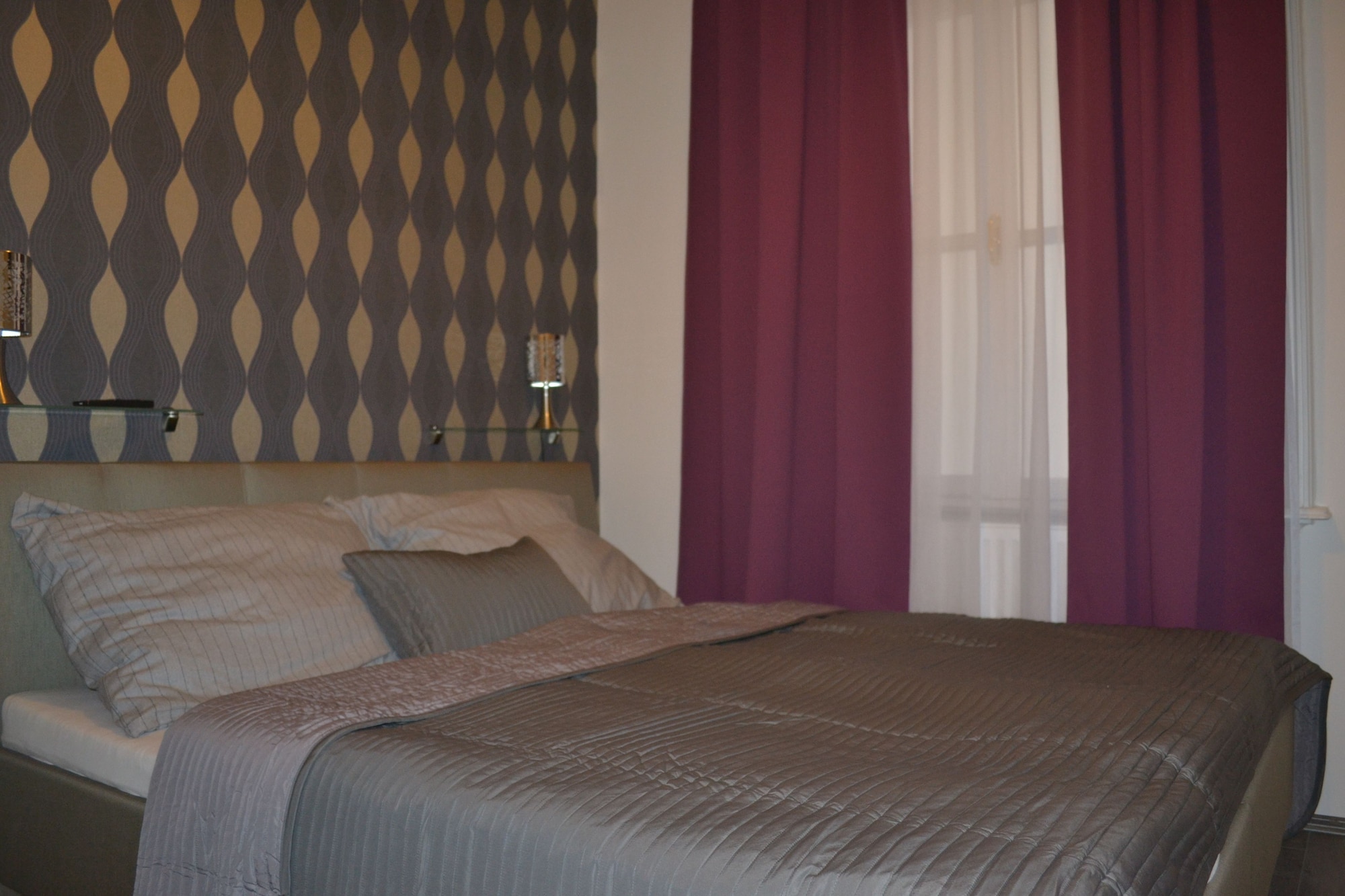 1 BEDROOM, APARTMENT, CITY VIEW, KITCHEN